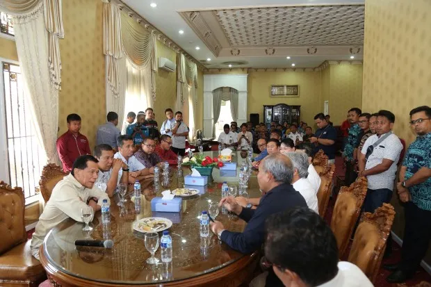 Bupati Sampaikan Keluhan warga ke SKK Migas